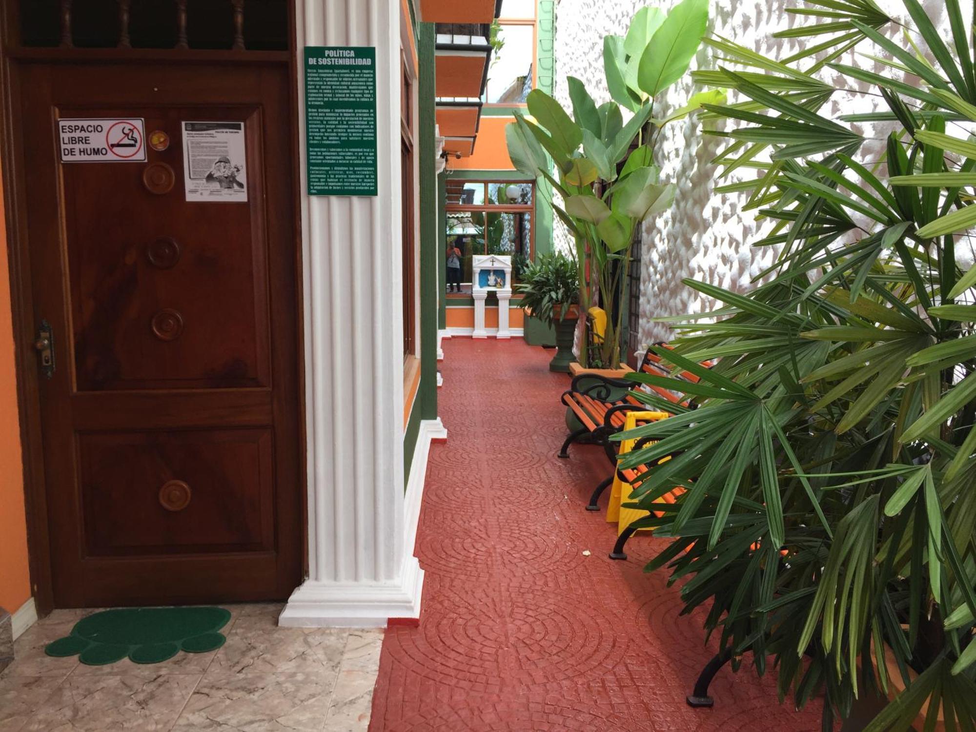 Apartahotel Tierras Amazonicas Летисия Экстерьер фото